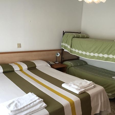 לידו די ג'סולו Hotel Britannia מראה חיצוני תמונה