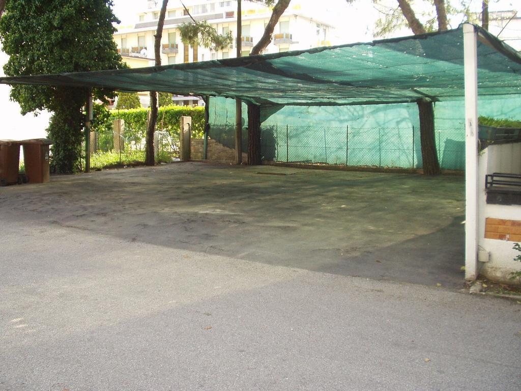 לידו די ג'סולו Hotel Britannia מראה חיצוני תמונה